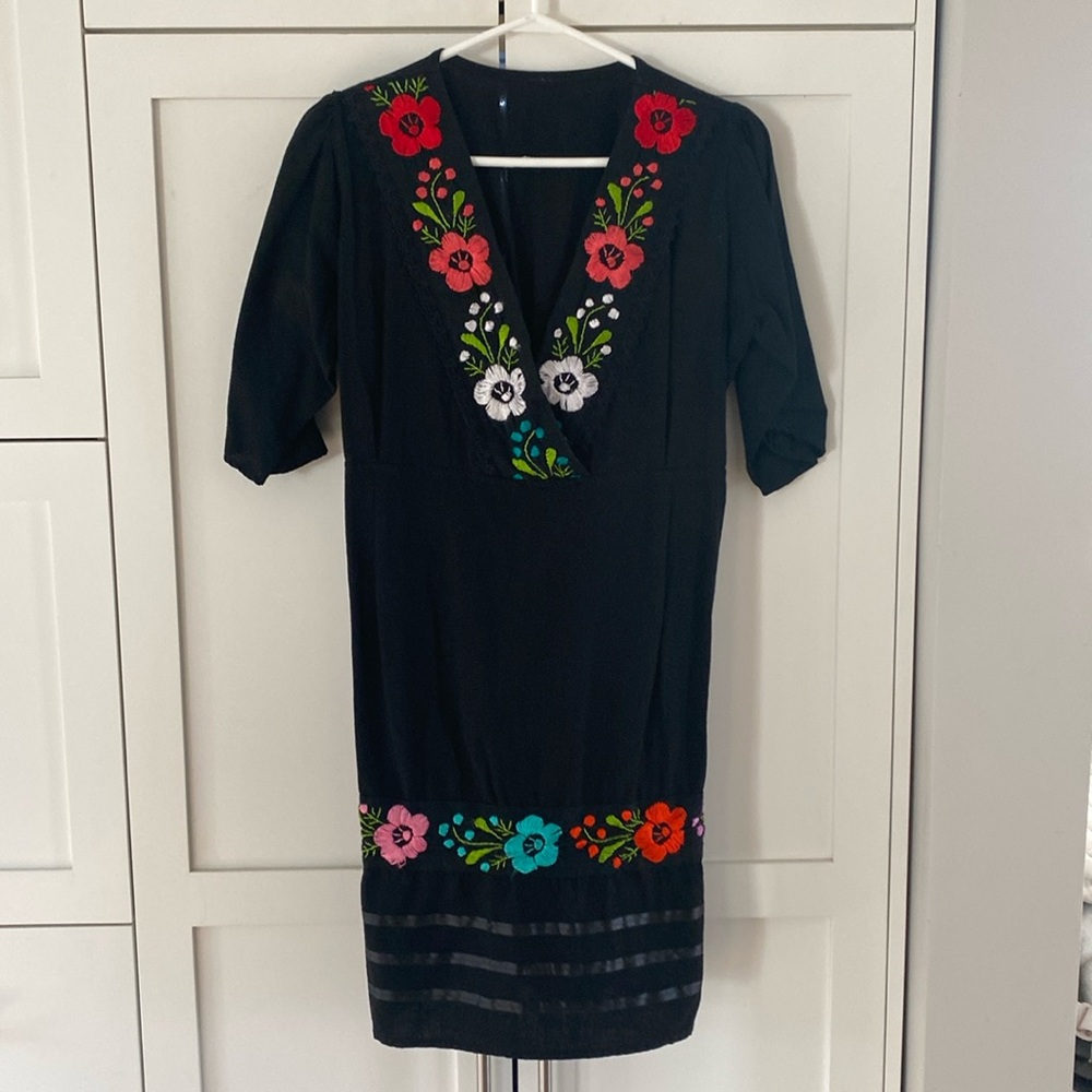 Cotton Midi Dress with Embroidered Prints
